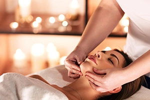 Soins et massages à l'atelier des mille mains à Manosque Soins et massages à l'atelier des mille mains à Manosque